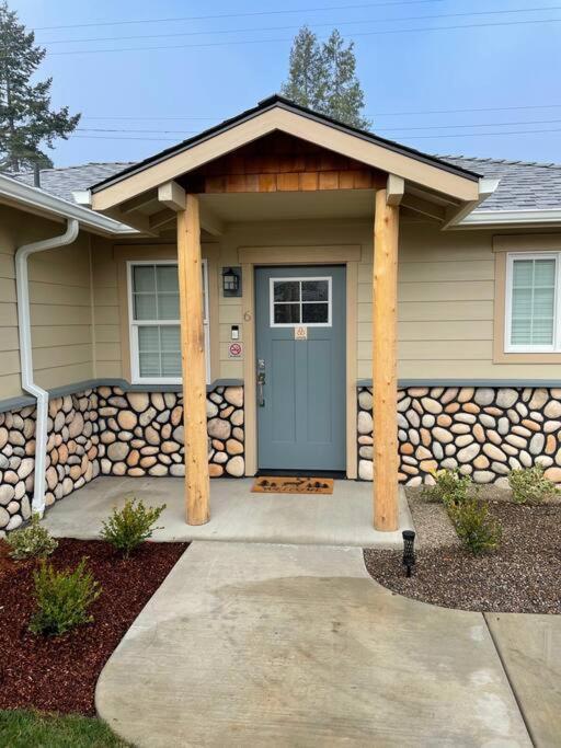 Riverside Cabin 6 Grants Pass Εξωτερικό φωτογραφία